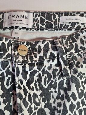 FRAME DENIM Black & White Leopard Print Ankle Jeans Size 31